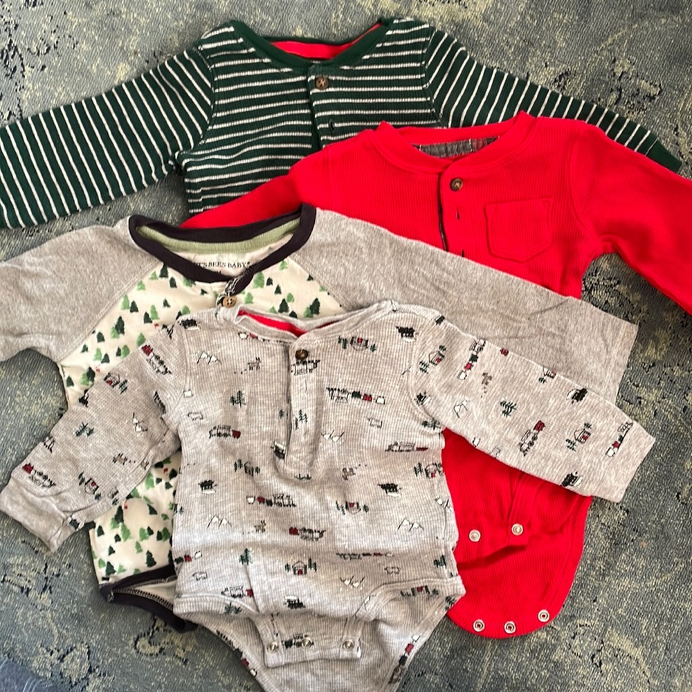 4 long sleeve onesies
